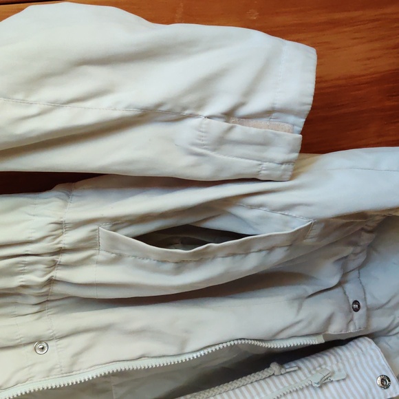 Light Jacket - Picture 10 of 14